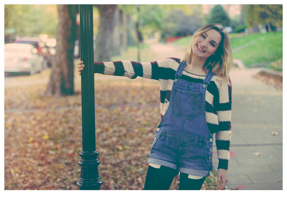 Louisville Senior Portrait_0104.jpg