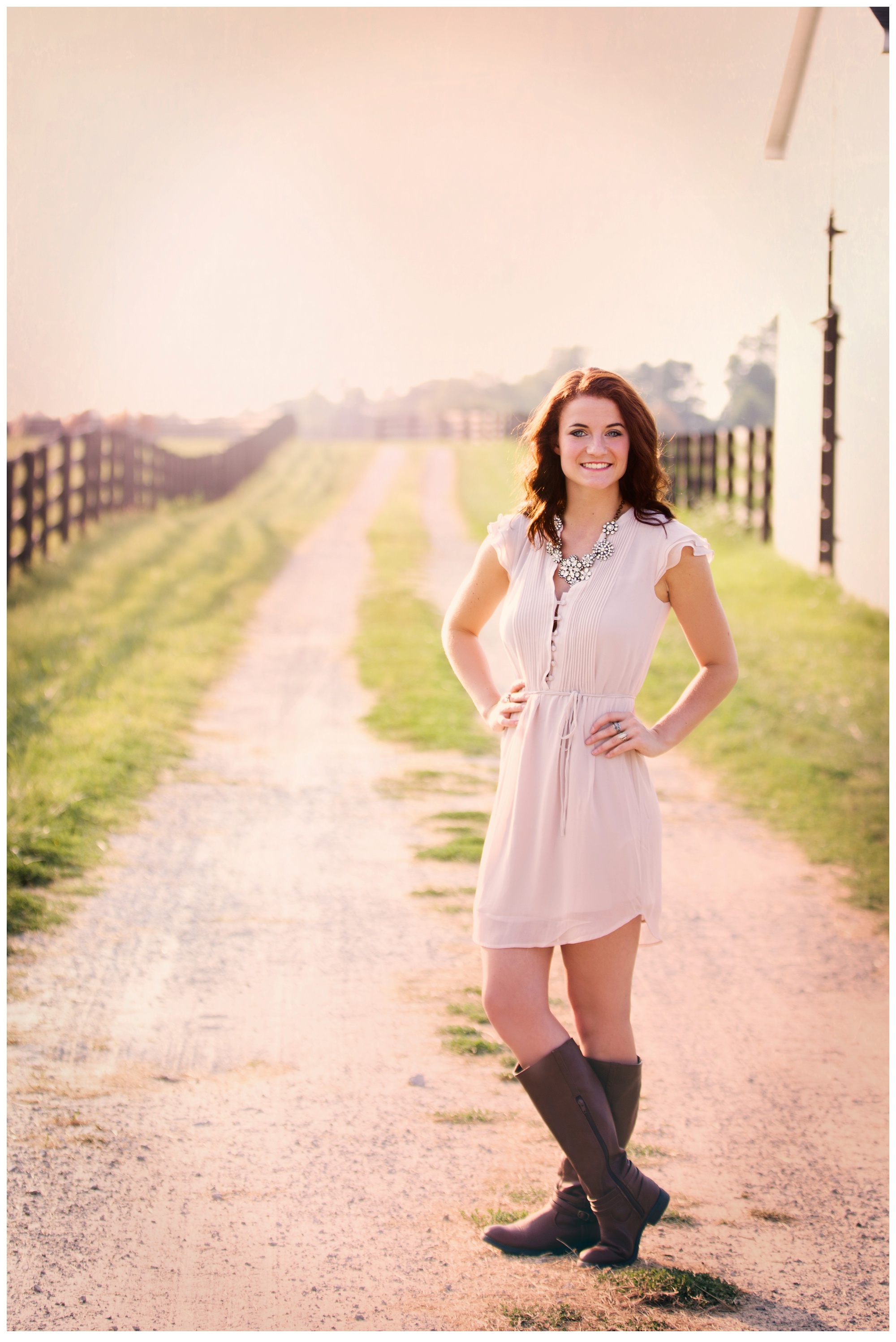 Goshen,Louisville, Kentucky,Maddie,Seniors, Louisville Black Acre Farm Senior Picture_0402.jpg