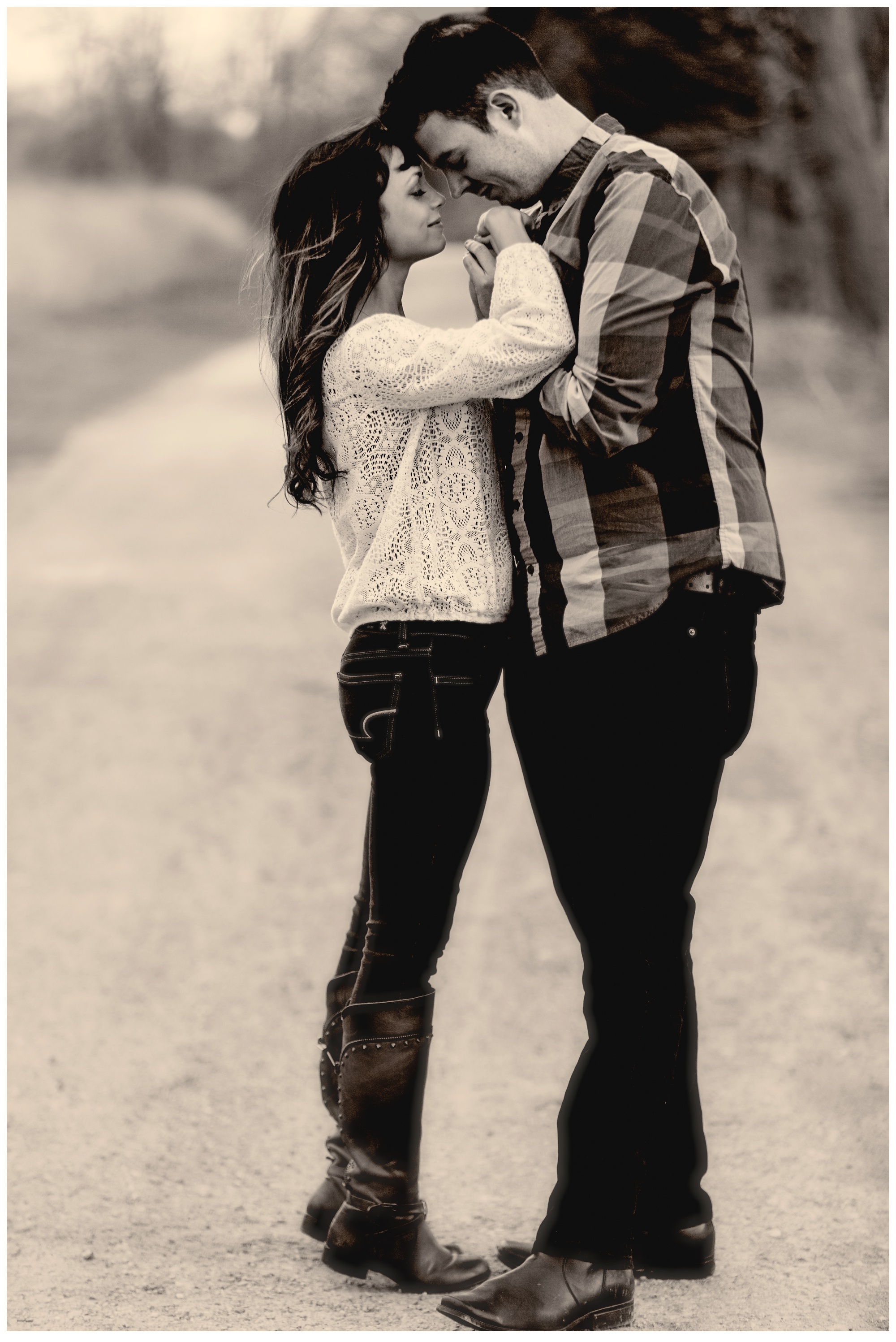 Louisville Blackacre Engagement Portrait_0979
