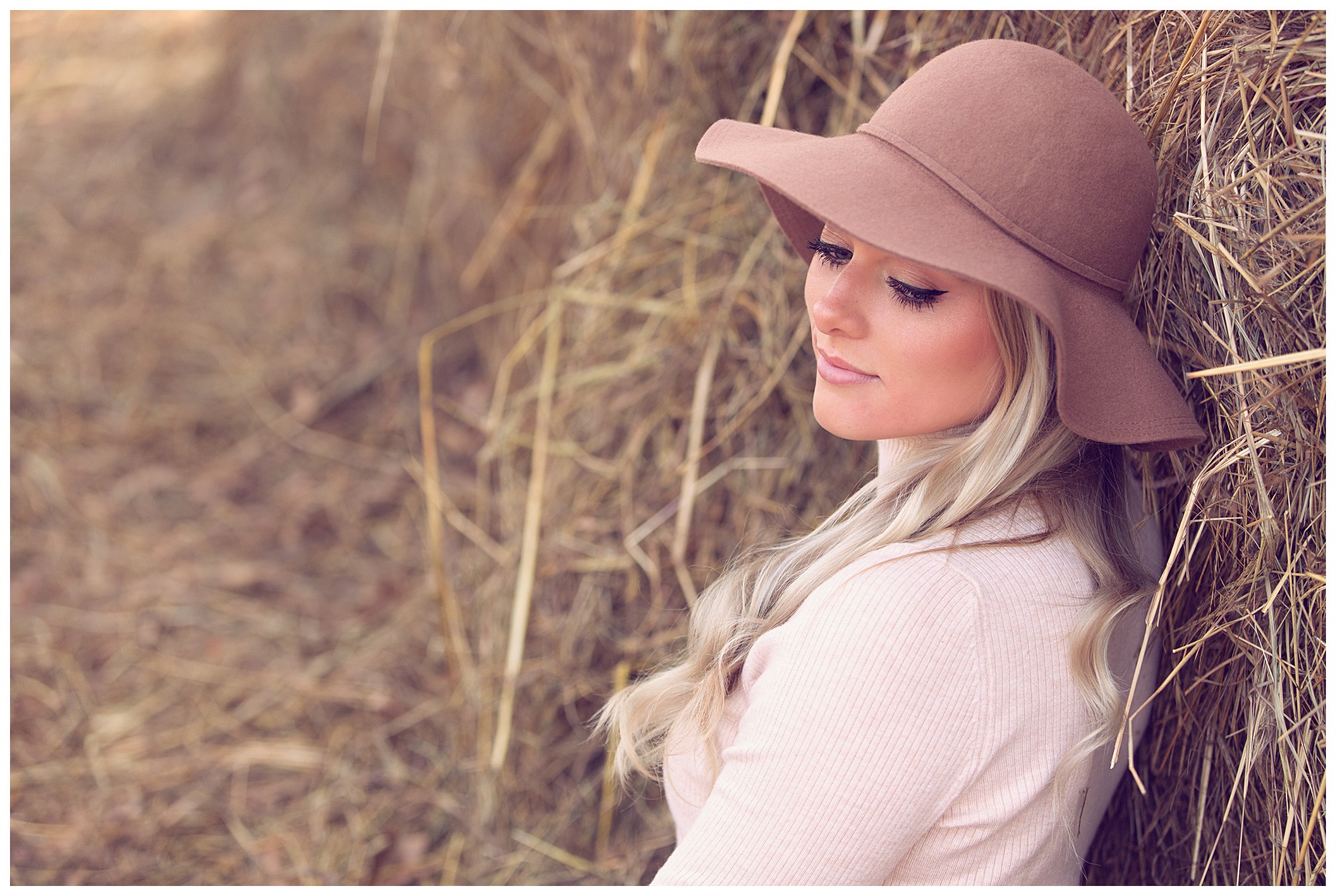 Avery's Photography Fall Senior Photo at Blackacre Farm