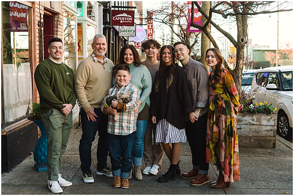 Avery's Photography- Louisville Family Portrait.jpg