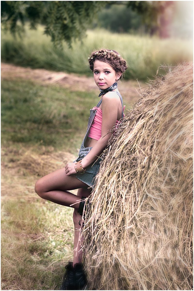 Stylized Child Shoot Blackacre Farm Louisville Childrens Photography